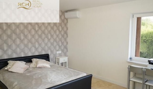 Reventa - Villa -
La Nucía - Montebello - Nou Espai