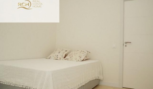 Reventa - Villa -
La Nucía - Montebello - Nou Espai