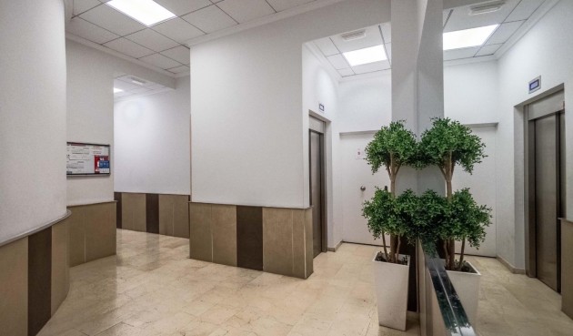 Resale - Apartment -
Torrevieja - Las Calas