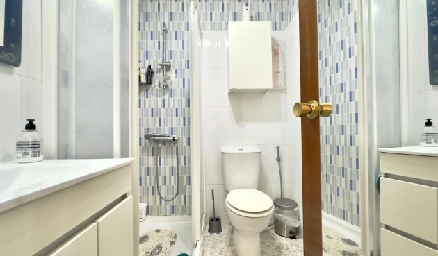 Brukt - Bungalow -
Torrevieja - Torretas