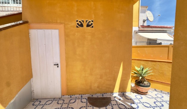 Brukt - Bungalow -
Torrevieja - Torretas