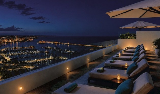 Nybyggnation - Takvåning -
Torrevieja - Centro