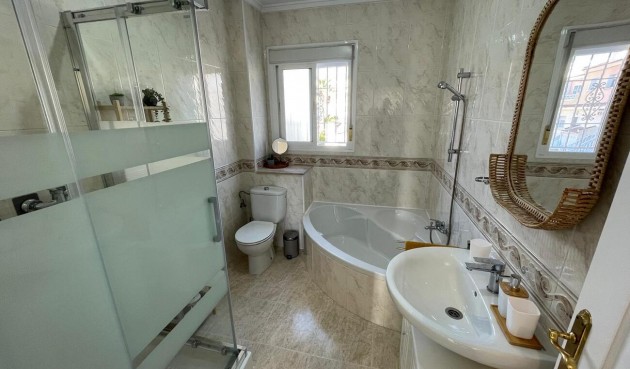 Brukt - Town House -
Ciudad Quesada - Costa Blanca