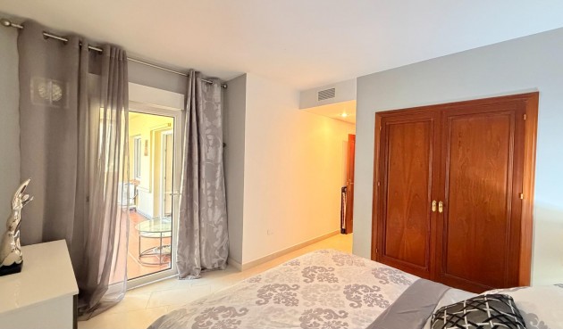 Resale - Apartment -
Torrevieja - Aldea Del Mar