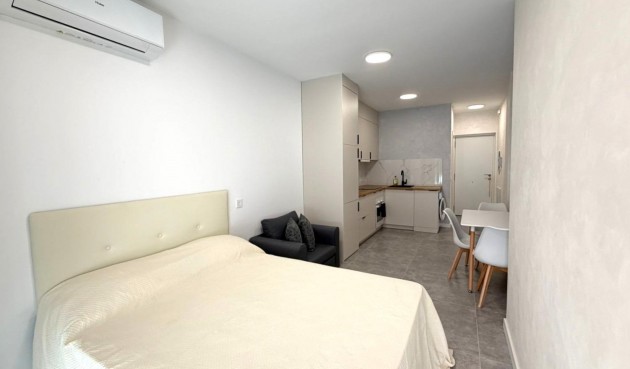 Brukt - Apartment -
Torrevieja - Playa del Cura