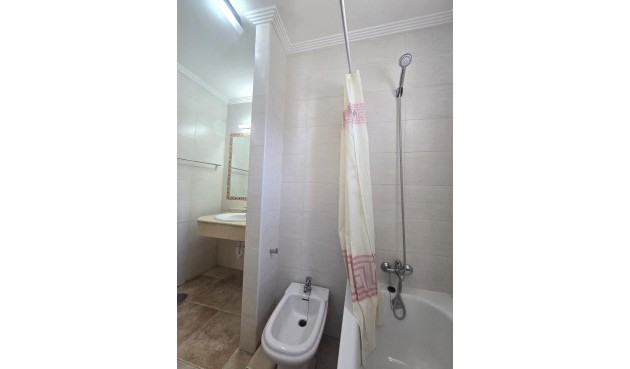 Återförsäljning - Takvåning -
Torrevieja - La Veleta