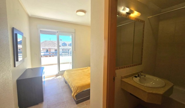 Resale - Penthouse -
Torrevieja - La Veleta