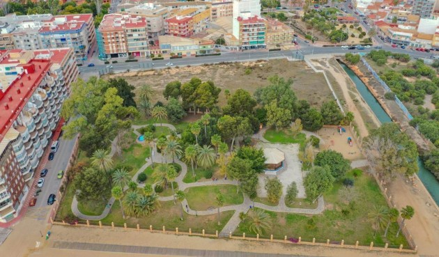 Brukt - Apartment -
Torrevieja - El Acequión - Los Náufragos