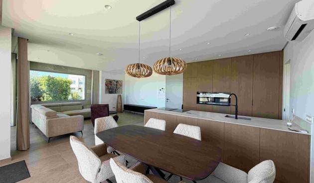 Reventa - Villa -
Benijofar - Costa Blanca