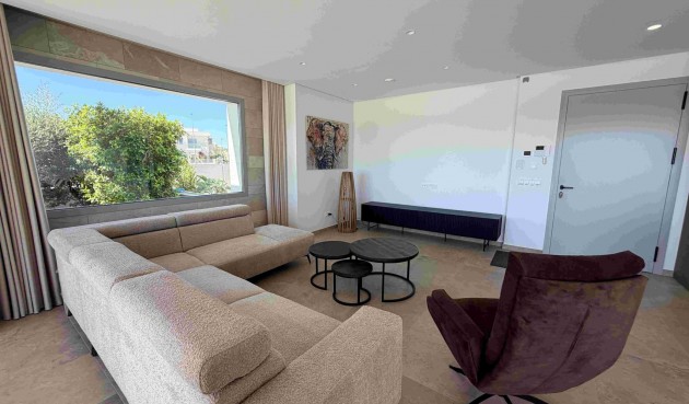 Reventa - Villa -
Benijofar - Costa Blanca