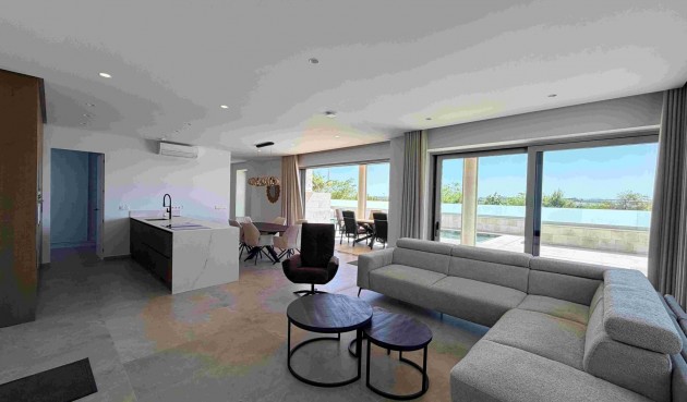 Reventa - Villa -
Benijofar - Costa Blanca