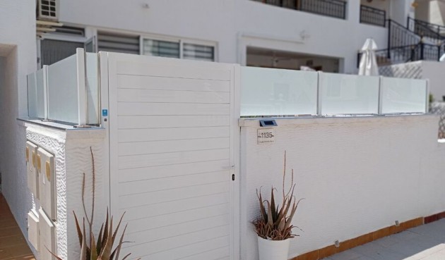 Reventa - Apartment -
Jacarilla - Inland