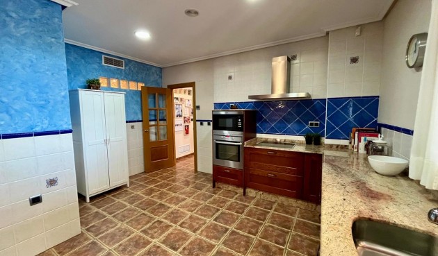 Resale - Villa -
El Esparragal - Inland