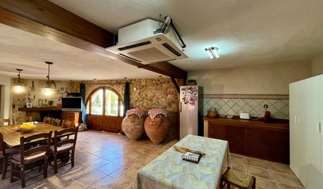 Resale - Villa -
El Esparragal - Inland
