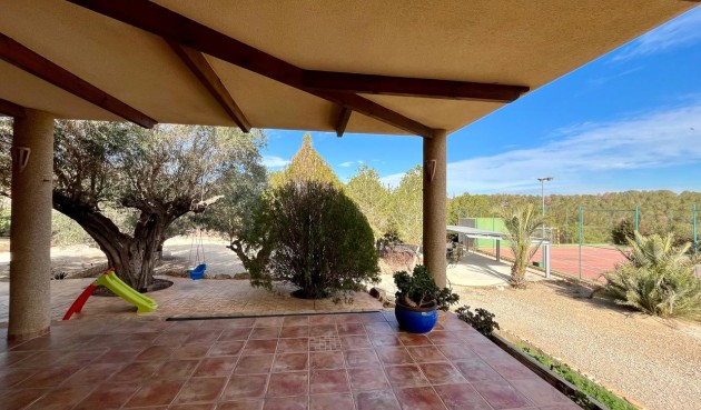 Resale - Villa -
El Esparragal - Inland