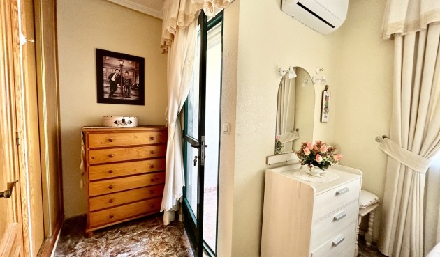Resale - Town House -
La Zenia - Costa Blanca