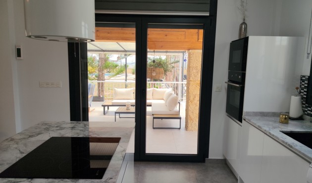 Resale - Villa -
Los Montesinos - Costa Blanca