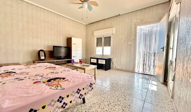 Resale - Villa -
Los Montesinos - Costa Blanca