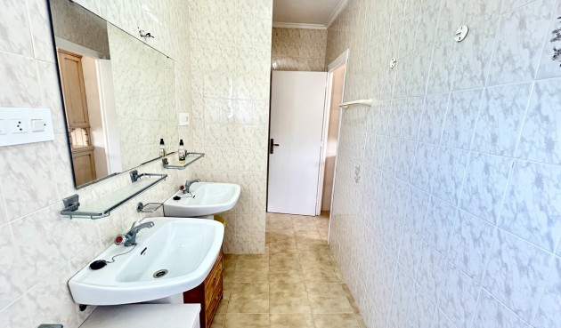 Resale - Villa -
Los Montesinos - Costa Blanca