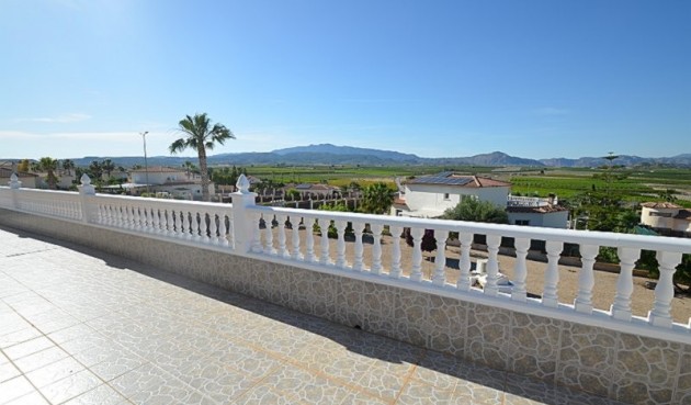 Återförsäljning - Villa -
Campos del Río - Inland