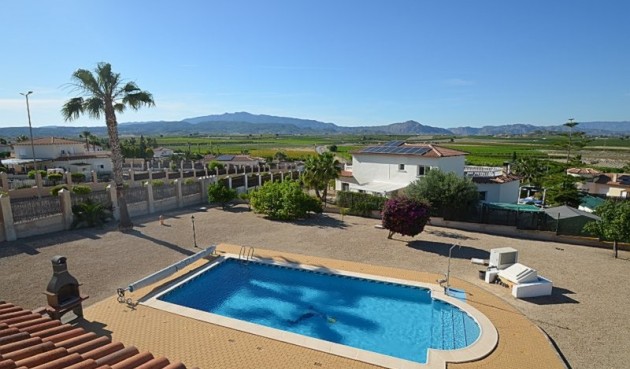 Återförsäljning - Villa -
Campos del Río - Inland