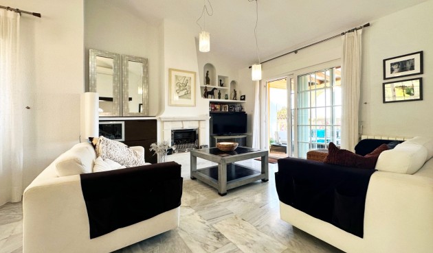 Resale - Villa -
Orihuela Costa - Costa Blanca