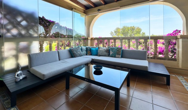 Resale - Villa -
Orihuela Costa - Costa Blanca