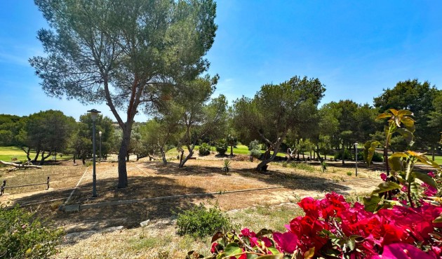 Resale - Villa -
Orihuela Costa - Costa Blanca