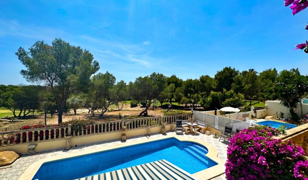 Resale - Villa -
Orihuela Costa - Costa Blanca