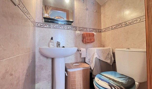 Resale - Town House -
Villamartin - Costa Blanca