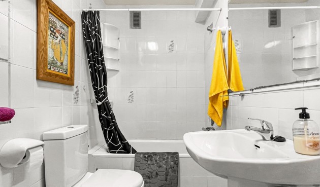 Resale - Apartment -
Torrevieja - Costa Blanca