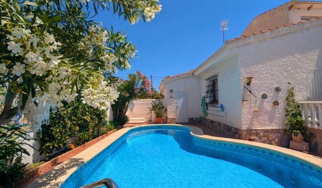 Resale - Villa -
Ciudad Quesada - Costa Blanca