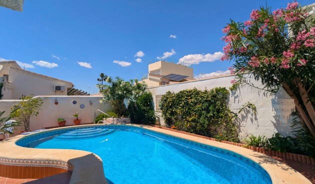 Resale - Villa -
Ciudad Quesada - Costa Blanca