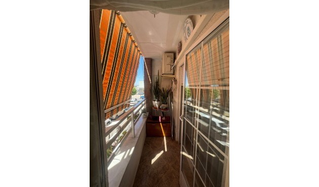 Resale - Apartment -
Orihuela - Los Andenes
