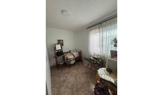 Resale - Apartment -
Orihuela - Los Andenes