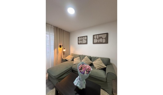 Resale - Apartment -
Torrevieja - Curva Del Palangre
