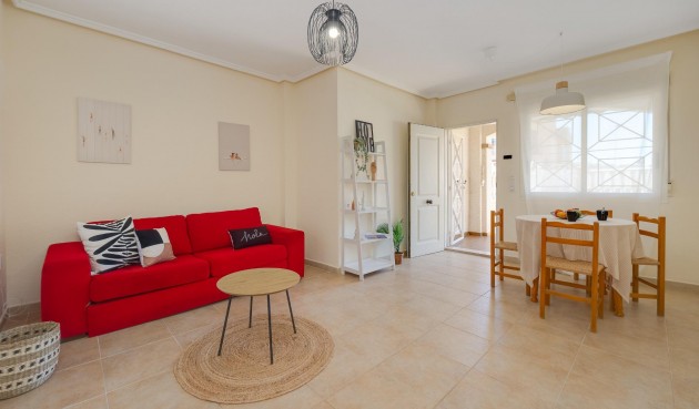 Resale - Bungalow -
Torrevieja - Aguas Nuevas 1