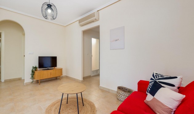 Resale - Bungalow -
Torrevieja - Aguas Nuevas 1