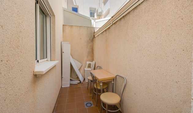 Resale - Bungalow -
Torrevieja - Aguas Nuevas 1
