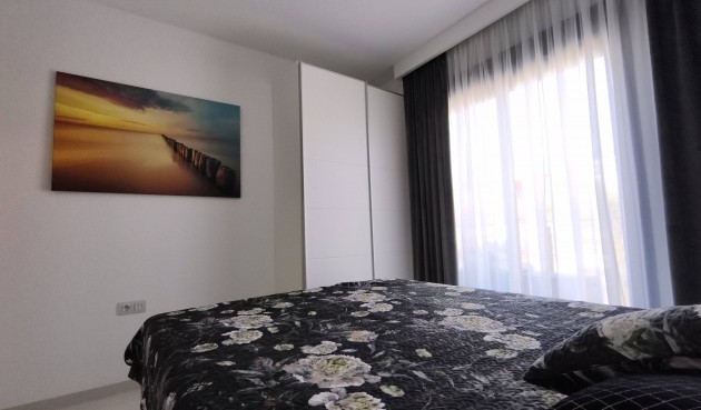 Resale - Apartment -
Pilar de la Horadada - La Torre De La Horadada