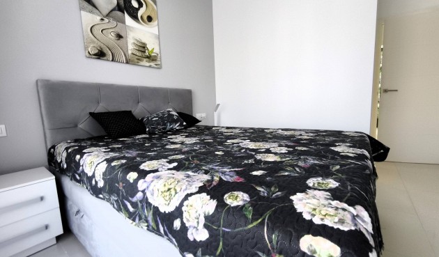 Resale - Apartment -
Pilar de la Horadada - La Torre De La Horadada
