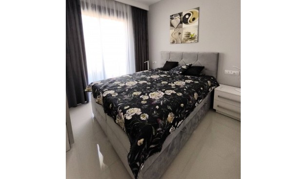 Resale - Apartment -
Pilar de la Horadada - La Torre De La Horadada