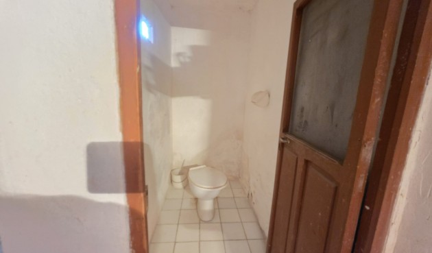 Resale - Town House -
Hondón de las Nieves - Inland