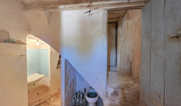 Resale - Town House -
Hondón de las Nieves - Inland