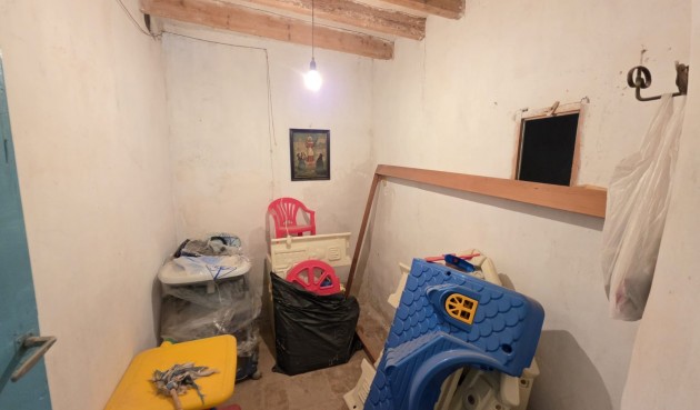 Resale - Town House -
Hondón de las Nieves - Inland