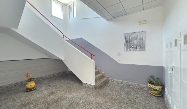 Resale - Apartment -
Villamartin - Costa Blanca