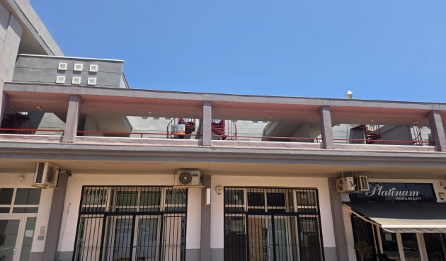 Resale - Apartment -
Villamartin - Costa Blanca