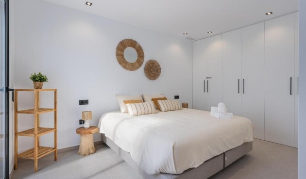 Resale - Villa -
Dolores - Costa Blanca