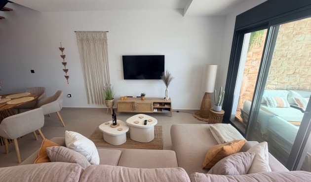 Resale - Villa -
Dolores - Costa Blanca