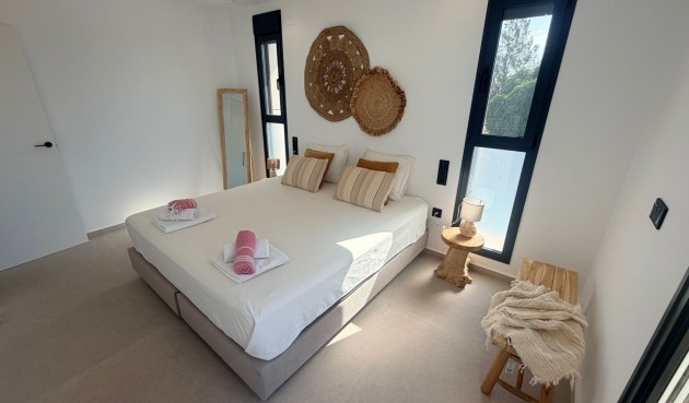 Resale - Villa -
Dolores - Costa Blanca